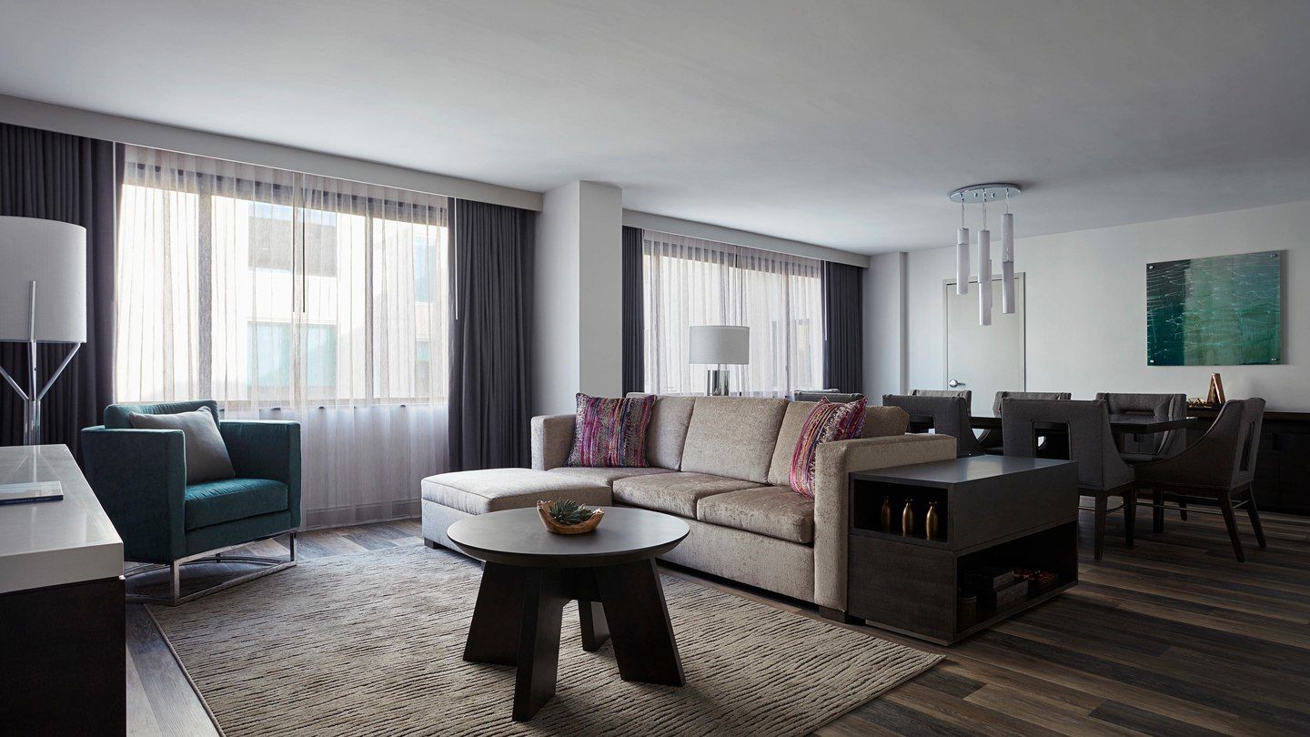 Washington Marriott Georgetown Hotel Bilik gambar