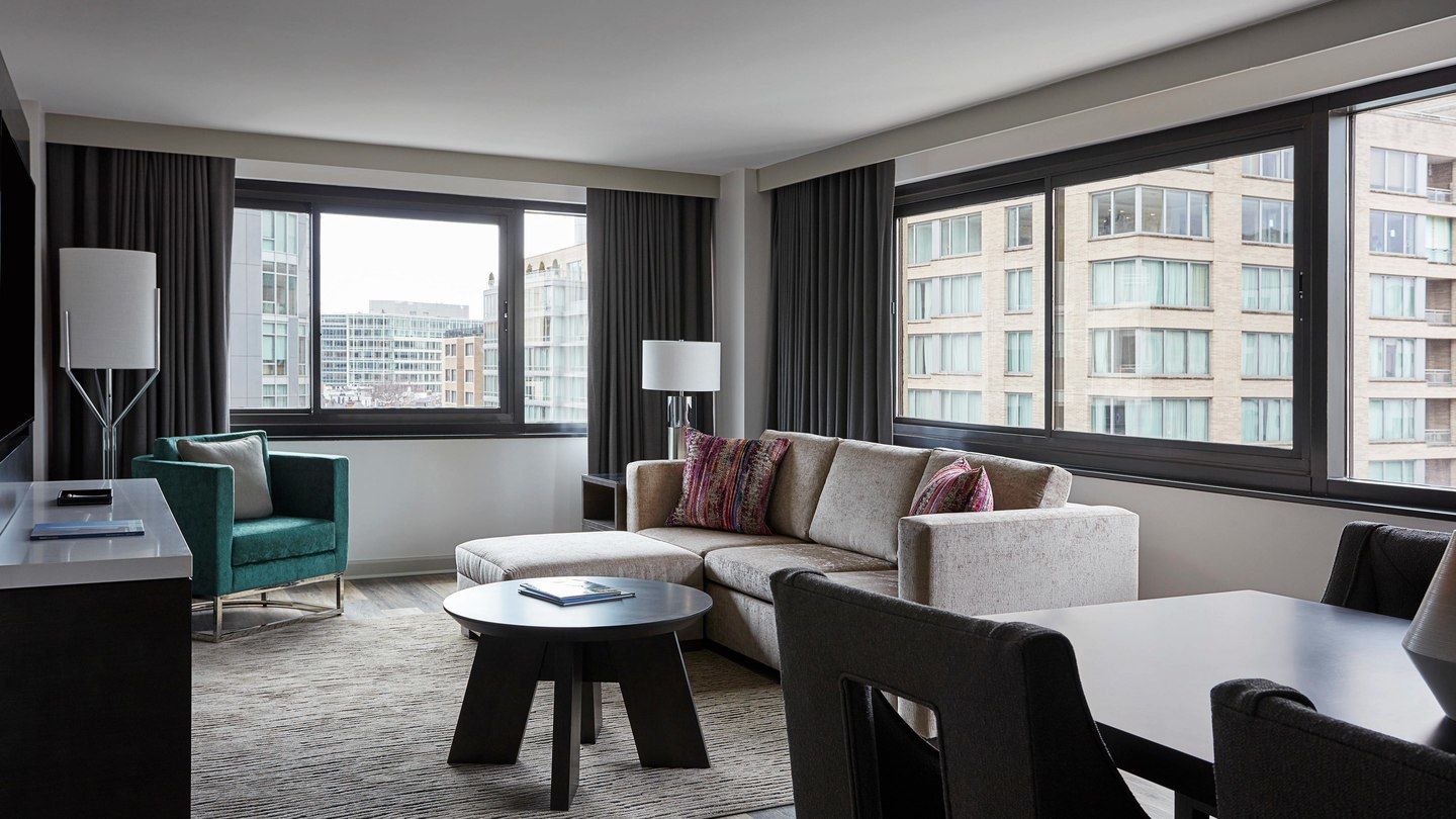 Washington Marriott Georgetown Hotel Bilik gambar